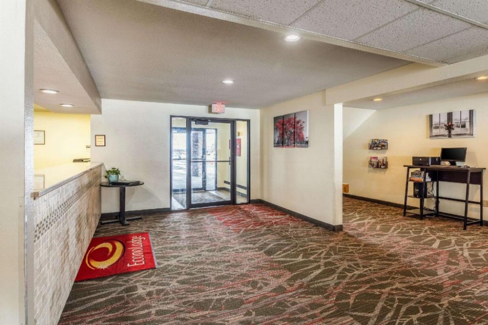 Econo Lodge Ithaca Image 44